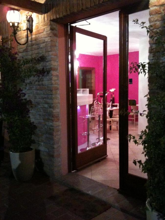 Hotel Le Corti Pitstop Ferrara Exterior foto